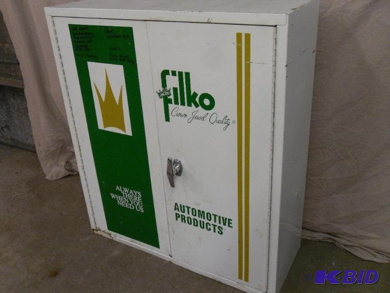 lot 17 image: 2 Door Steel&nbspFilko Wall Cabinet. No Key....