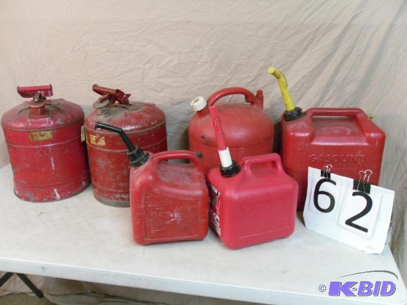 lot 62 image: Lot of 6 Assorted Gas Cans. Metal and Plastic...