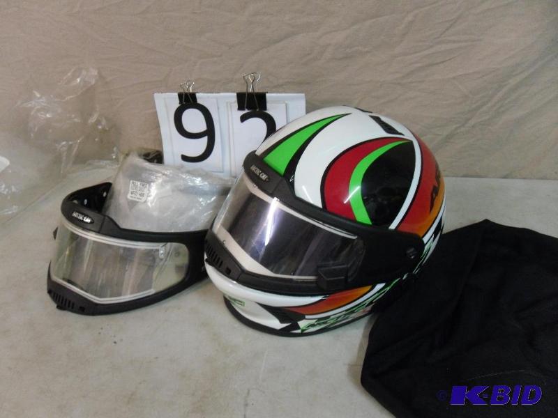 lot 92 image: Medium Arctic Cat Snowmobile Helmet with Heat...