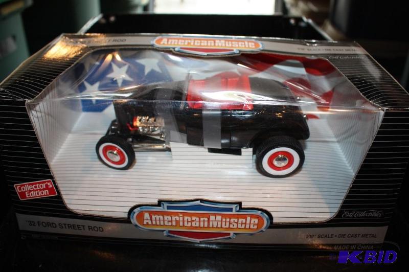 lot 116 image: Collectors edition 32 Ford street rod 118&q...