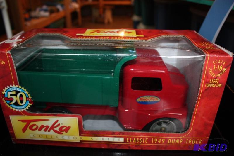 lot 182 image: Collectors series&nbspTonka&nbspclassic 194...