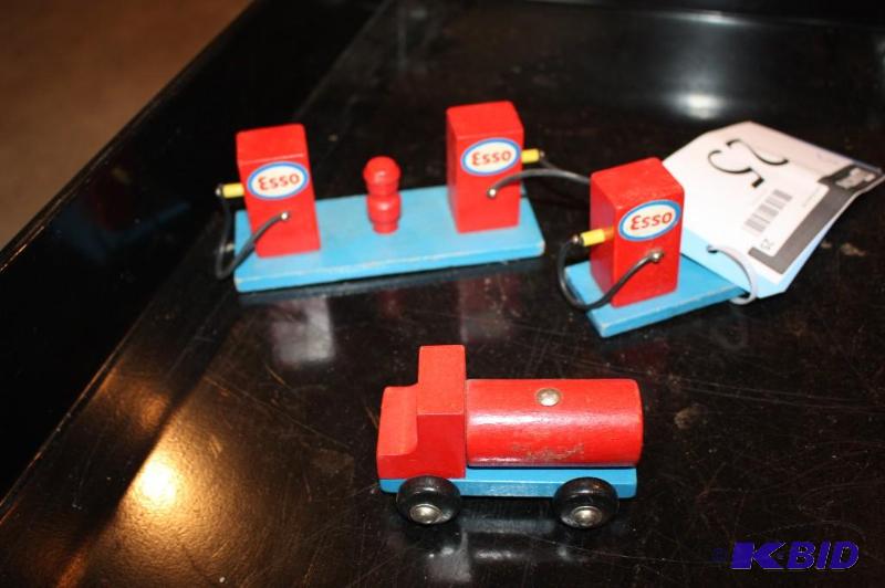 lot 25 image: Lot of (3) items including (2) wooden Esso&nb...
