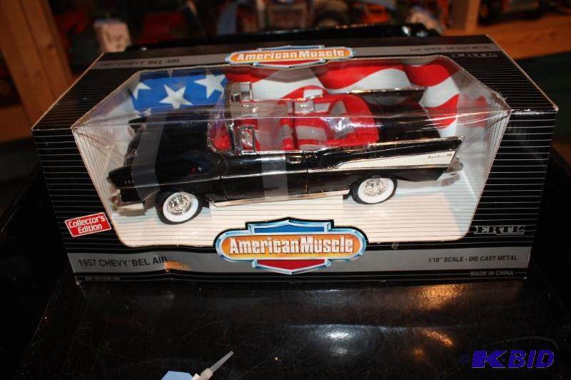 lot 263 image: American Muscle 1957 Chevy bel air 118 scale...