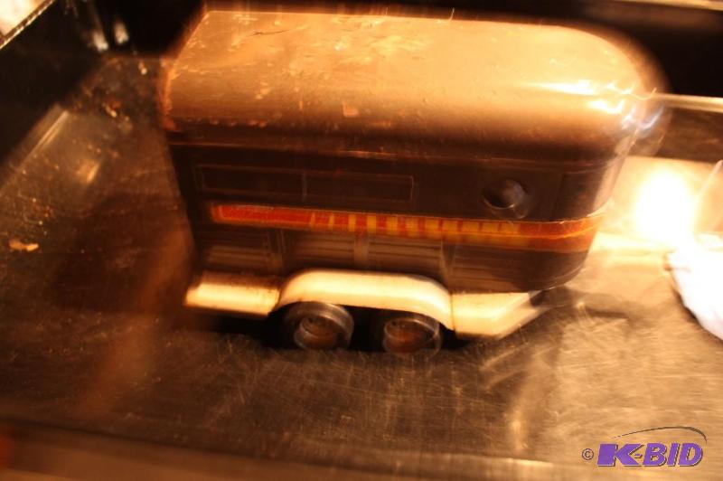 lot 275 image: Vintage Ertl&nbsptoy trailer...