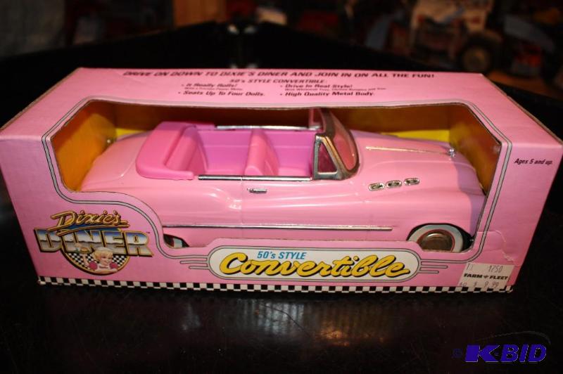 lot 291 image: Dixies Diner 50s style convertible with fri...