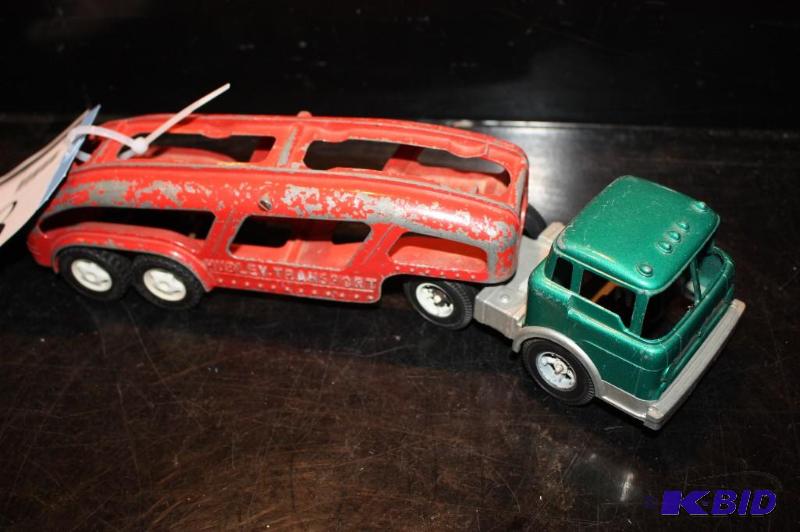 lot 408 image: Hubley transport toy trailer and truck...