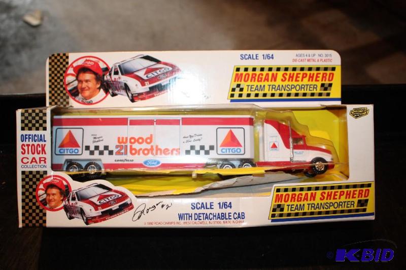 lot 415 image: Official stock car collection Morgan Shepherd...