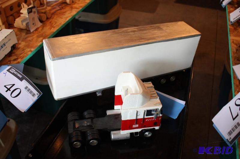 lot 44 image: A toy Roehl semi truck with trailer...