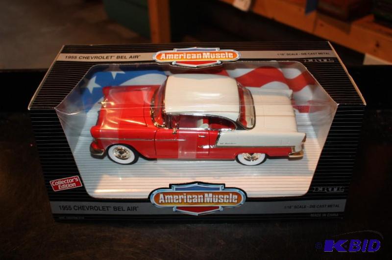 lot 444 image: Collectors edition American Muscle 1955 Chevr...
