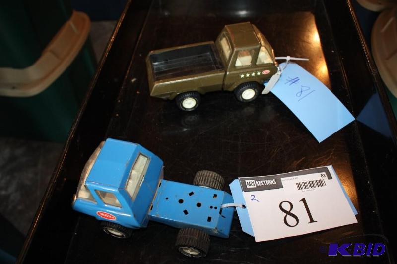 lot 81 image: Lot of (2) toy Tonka trucks...