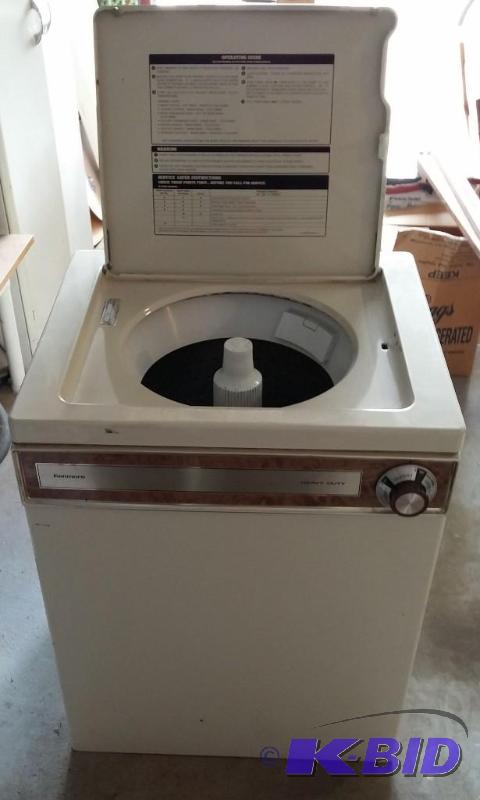 lot 1 image: Kenmore Apartment Size Washing Machine. Works...