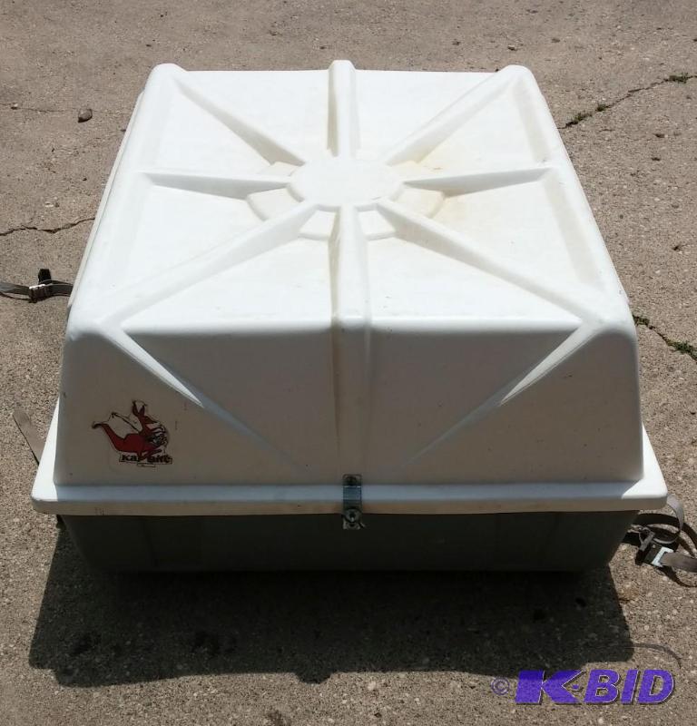 lot 27 image: Kar Rite Car Top Luggage Holder...