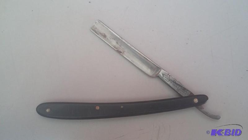 Vintage Razor...
