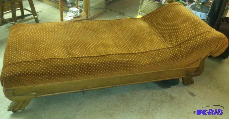VINTAGE Fainting Couch--In excellent shape...