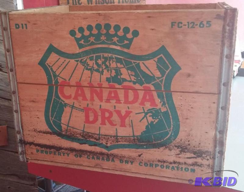 Vintage Canadian Dry wooden box...