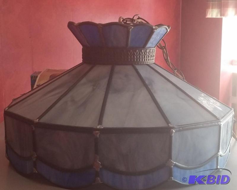 Vintage stain glass lamp...