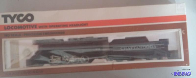 Model TYCO HO-Scale Stem Locomotives with Ope...