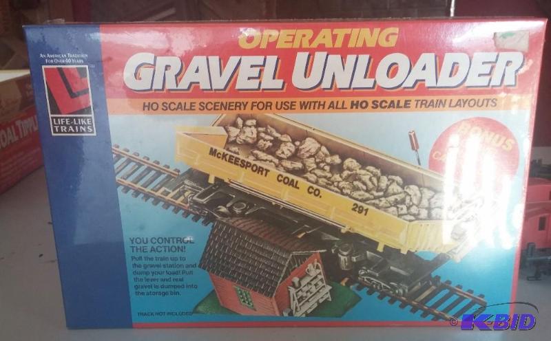HO Scale Life Like operating dump unloading g...