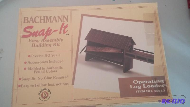 Bachmann HO scale Operating Log Loader kit...