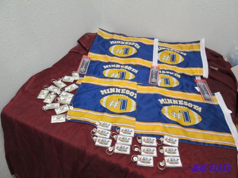 Qty 6 Minnesota football #1 Flags, Qty 3 Souv...