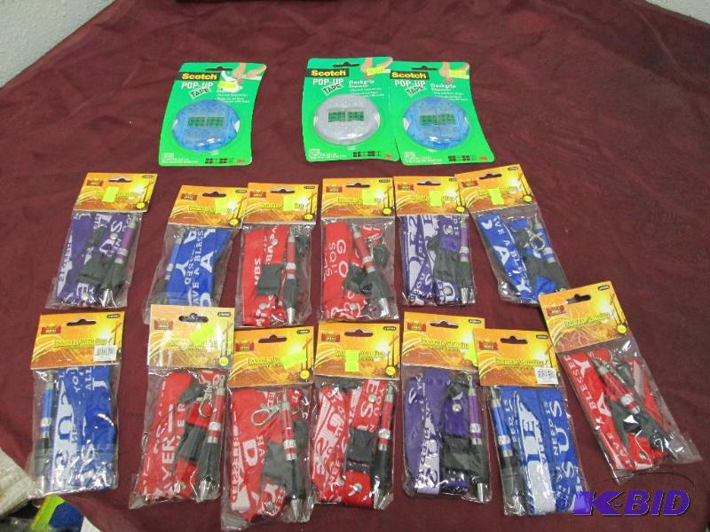 Qty 3 Scotch pop-up tape-1 Dispenser and 2 ta...