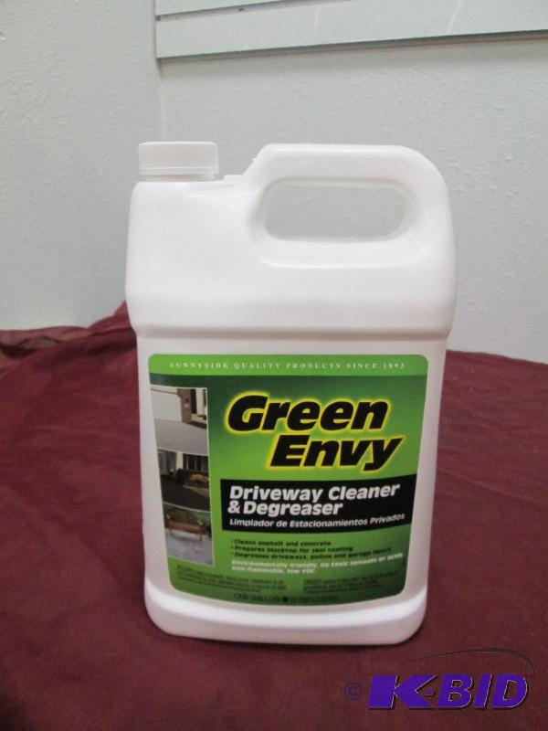 Green Envy-Driveway cleaner and degrease  one...
