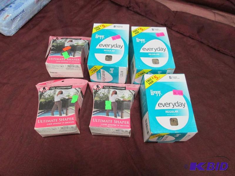 Qty 3 boxes of Leggs Everyday Regular Pantyho...