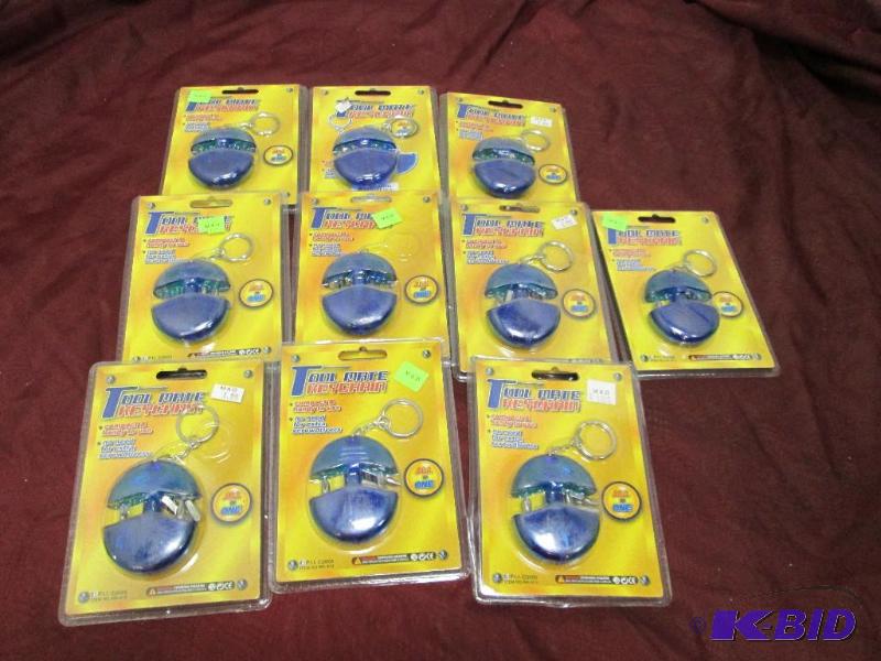 Qty 11 Tool mate key chain...