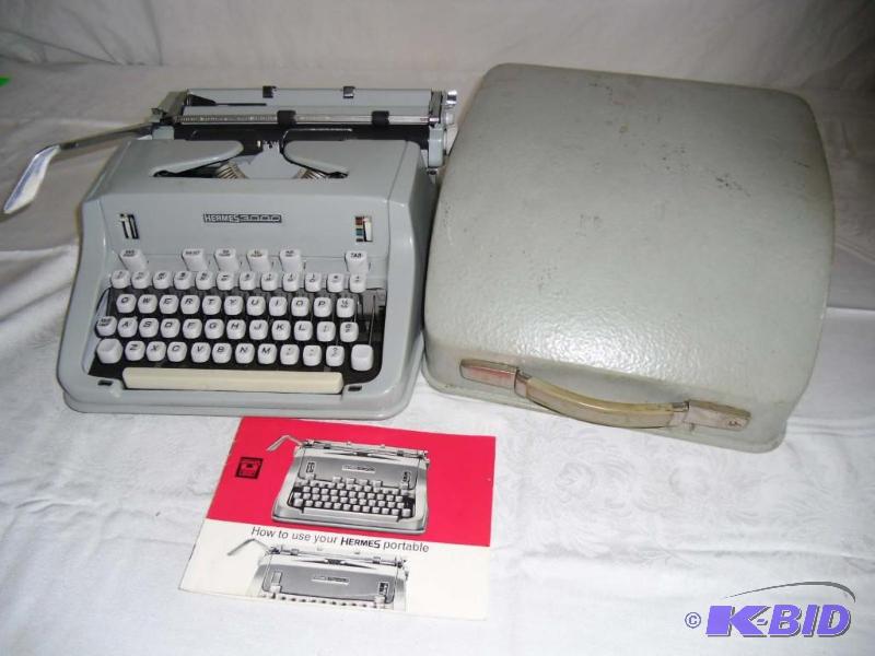 lot 20009 image: Hermes 3000 Portable Typewriter in Case Made in France