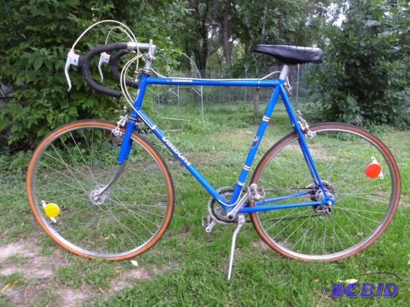lot 13 image: Viscount Sebring Mens 24.5 ", ten speed...