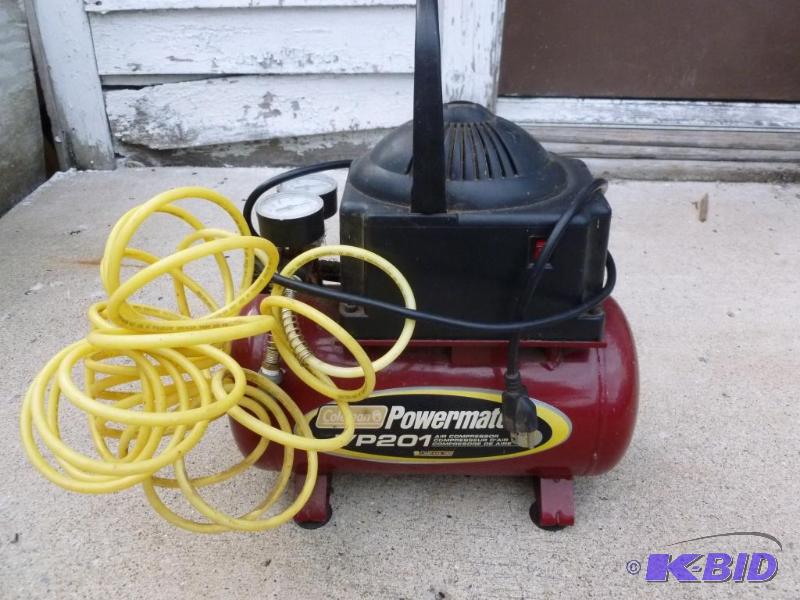 lot 7 image: Coleman Powermate model VP 201 110v. air comp...