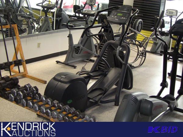 lot 11 image: Precor EFX 546