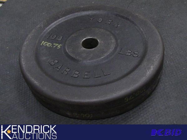 lot 119 image: 2 - 100 LB York Plate Weights