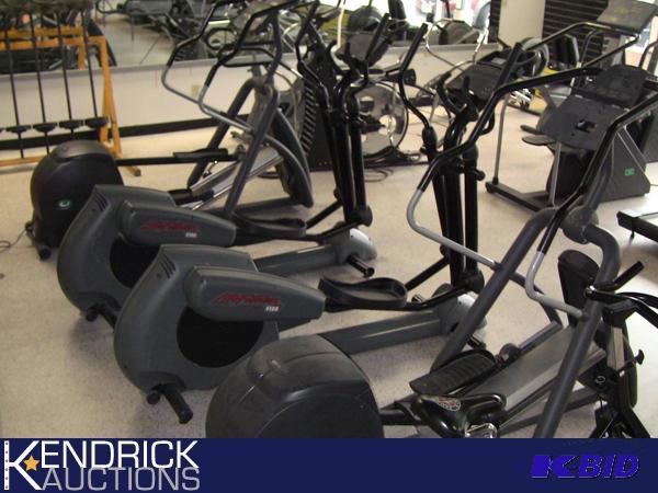 lot 14 image: Life Fitness 9100