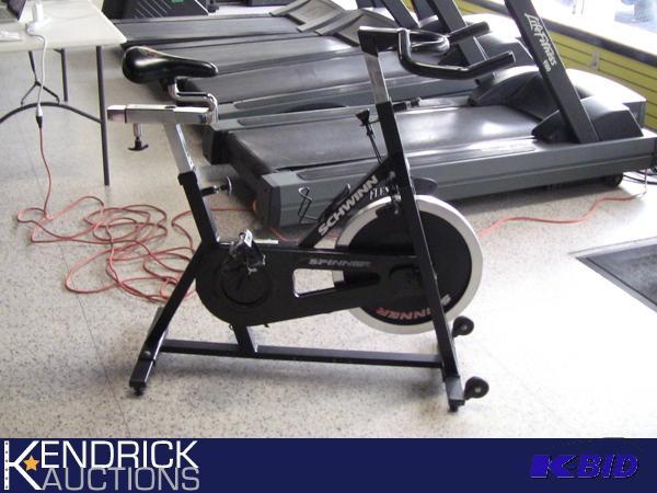 lot 15 image: Schwinn Spinner Pro