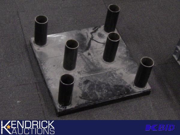 lot 169 image: 6 Bar Square Bar StandHolder