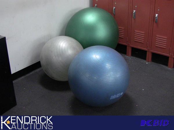 lot 178 image: Lot of 3 Exercise Balls