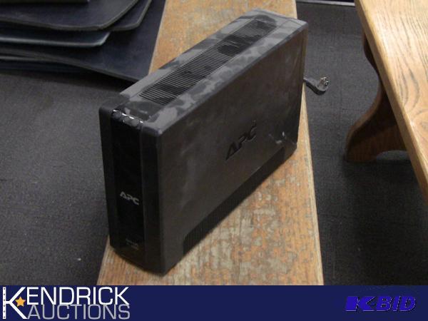 lot 228 image: Working APC Battery Back-Up
