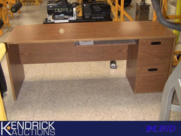 lot 240 image: Desk