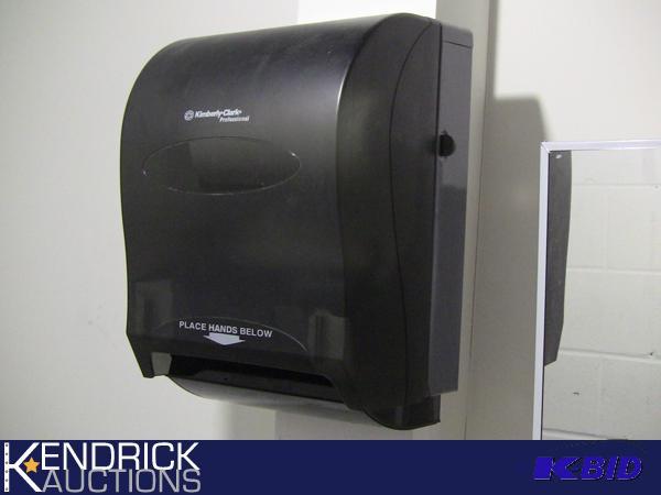 lot 259 image: Kimberly-Clark Automatic Paper Towel Dispenser