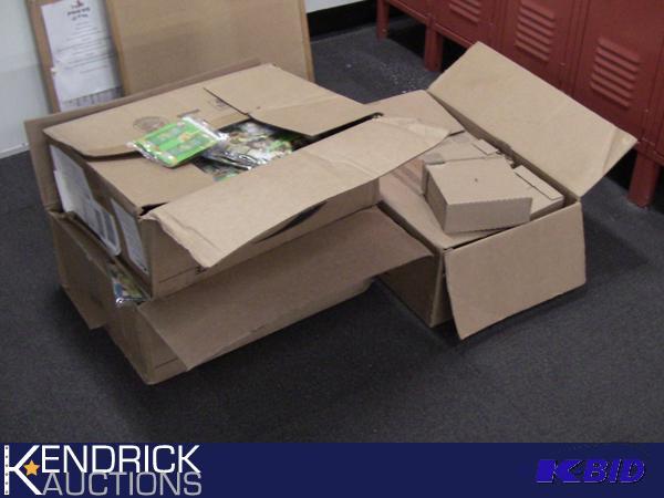 lot 268 image: 3 Large Boxes of DeodorantShampoo Samplers