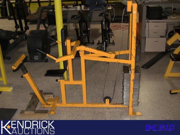 lot 57 image: Seated Tricep Machine