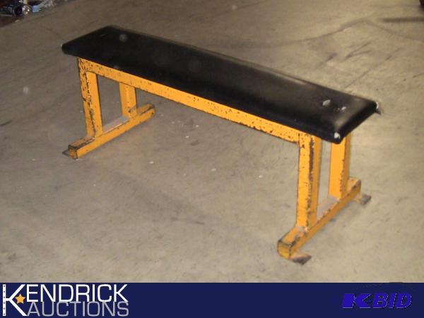 lot 96 image: Flat Bench