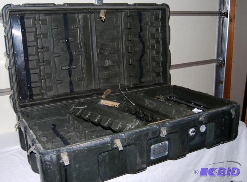 lot 31 image: Large U.S. Military Surplus Hardigg 44x24x18&...