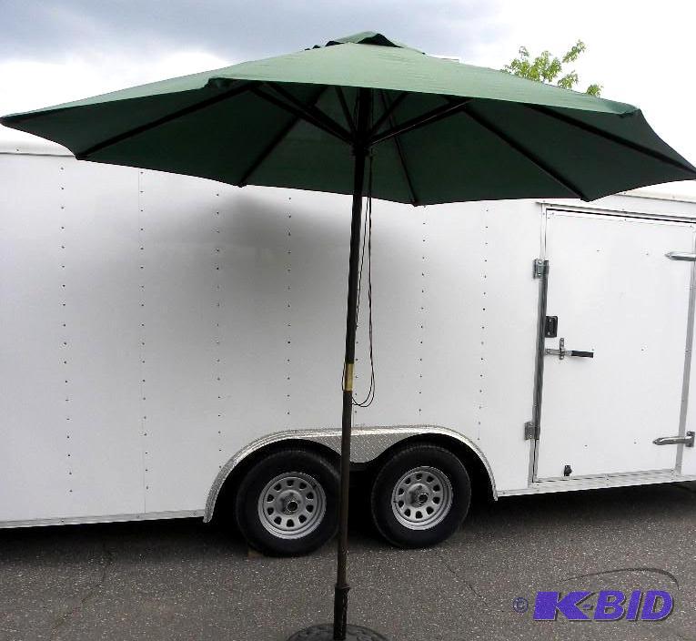 lot 63 image: 9-ft Market Umbrella, hunter green, 1 12&quo...