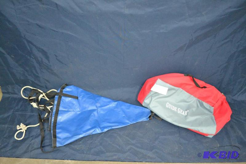 lot 29 image: GUIDE GEAR BAG AND A INTEX BAG NICE SHAPE...