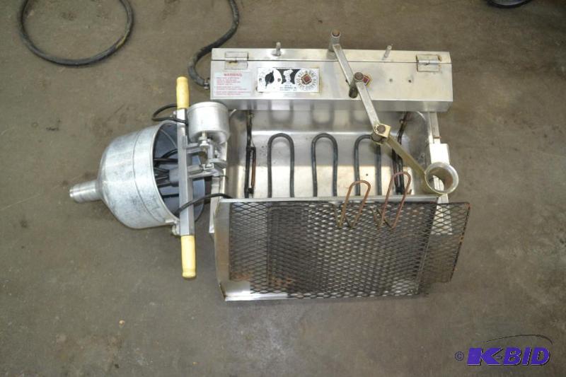 lot 54 image: HOL-N-ONE DONUT COOKER WORKS...