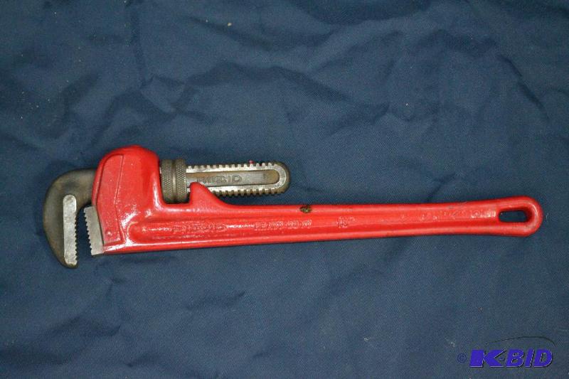 lot 88 image: 18" RIDGID PIPE WRENCH...