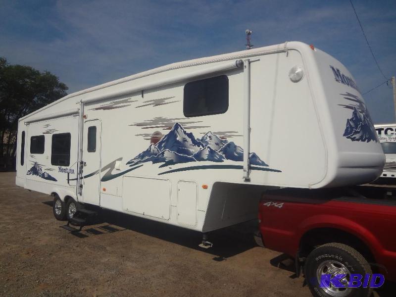 2006 Montana 38ft Deluxe Travel Trailer, 5th ...