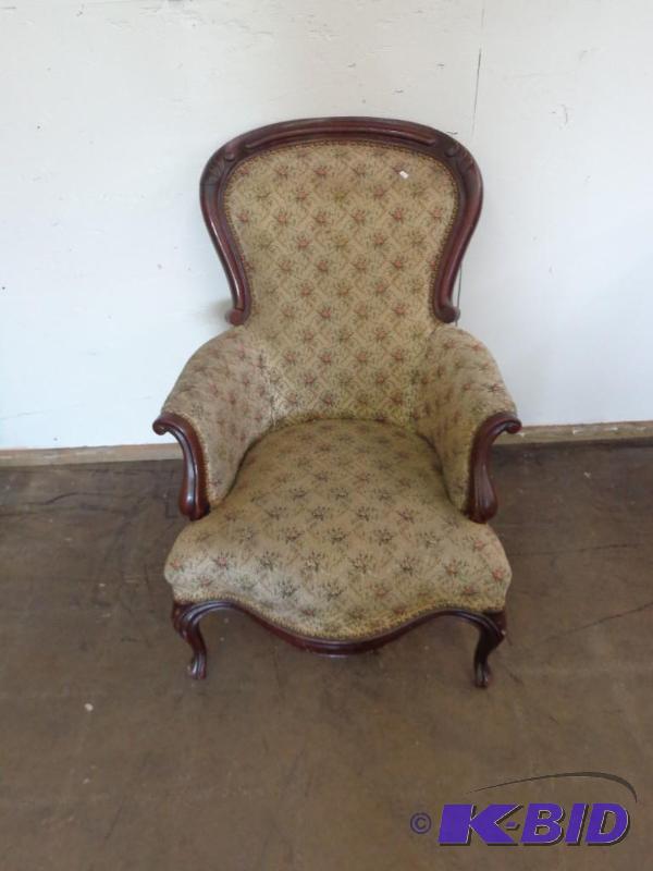 lot 10 image: Victorian Style Arm Chair 39" Tall x 26 ...